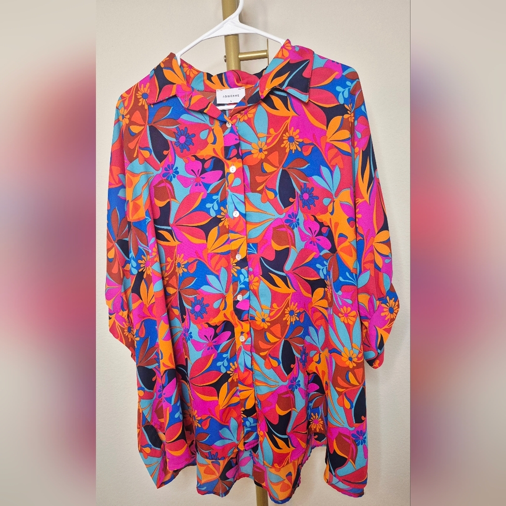 Adrienne Multicolor‎ Floral Button-Up Top